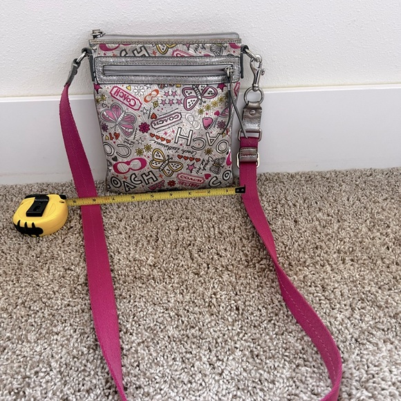 Coach CrossBody - Picture 2 of 7